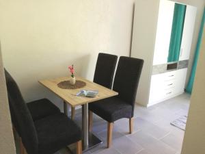 Appartement Ferienwohnung Anna Rosenweg 4 78343 Gaienhofen Bade-Wurtemberg