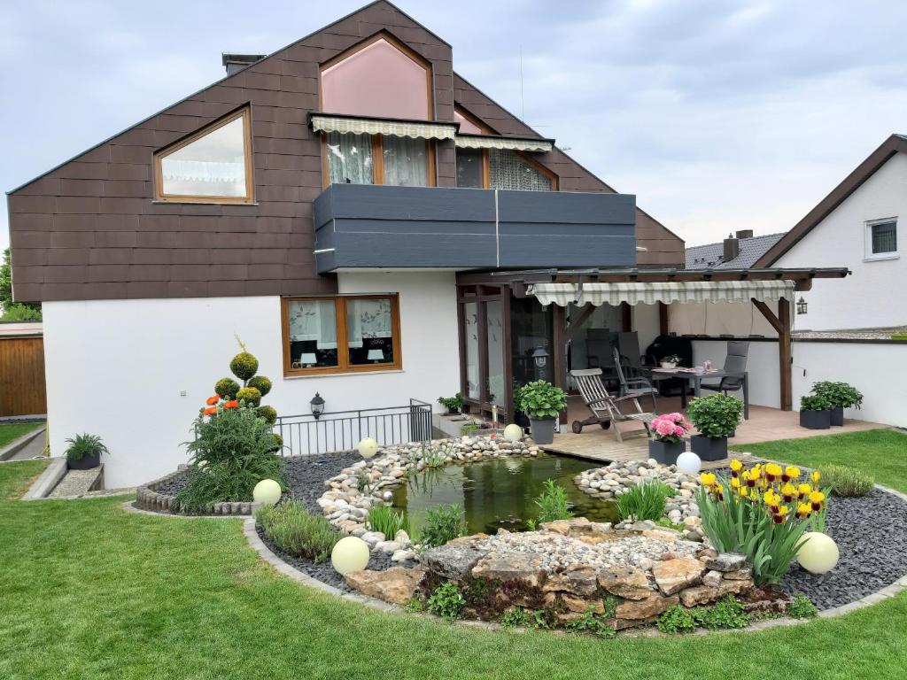 Ferienwohnung Anneliese 17 Finkenweg, 71397 Leutenbach