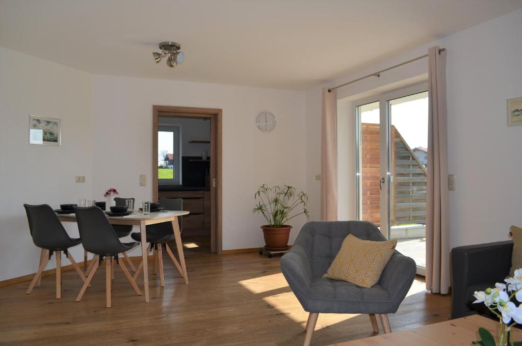 Appartement Ferienwohnung Anner Jägerweg 3a 83257 Gstadt am Chiemsee