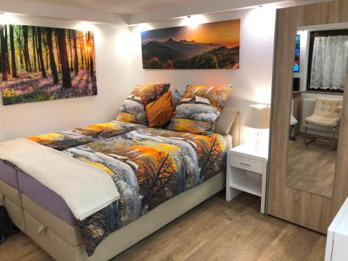 Ferienwohnung Apartment Dettum mit eigenem Bad, Kochnische und Wintergarten
