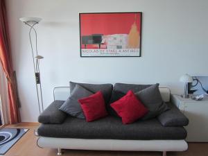 Ferienwohnung-Apartment-Seeblick-in-Plaza-Marit-Residenz