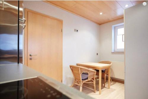 Appartement Ferienwohnung / Apartment Tannen-Apotheke 13 Hauptstraße 35794 Mengerskirchen Hesse