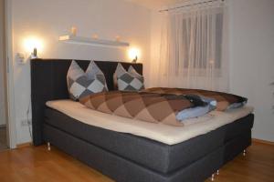Appartement Ferienwohnung- Apt-II DG-Wohnung mit Galerie Seestraße 37 Etage DG 71093 Weil im Schönbuch Bade-Wurtemberg