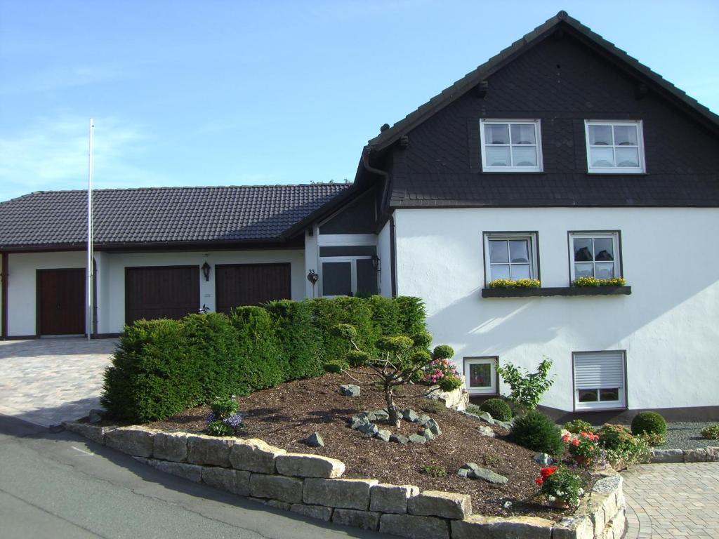 Ferienwohnung Astenpanorama Lenneplätze 33, 59955 Winterberg