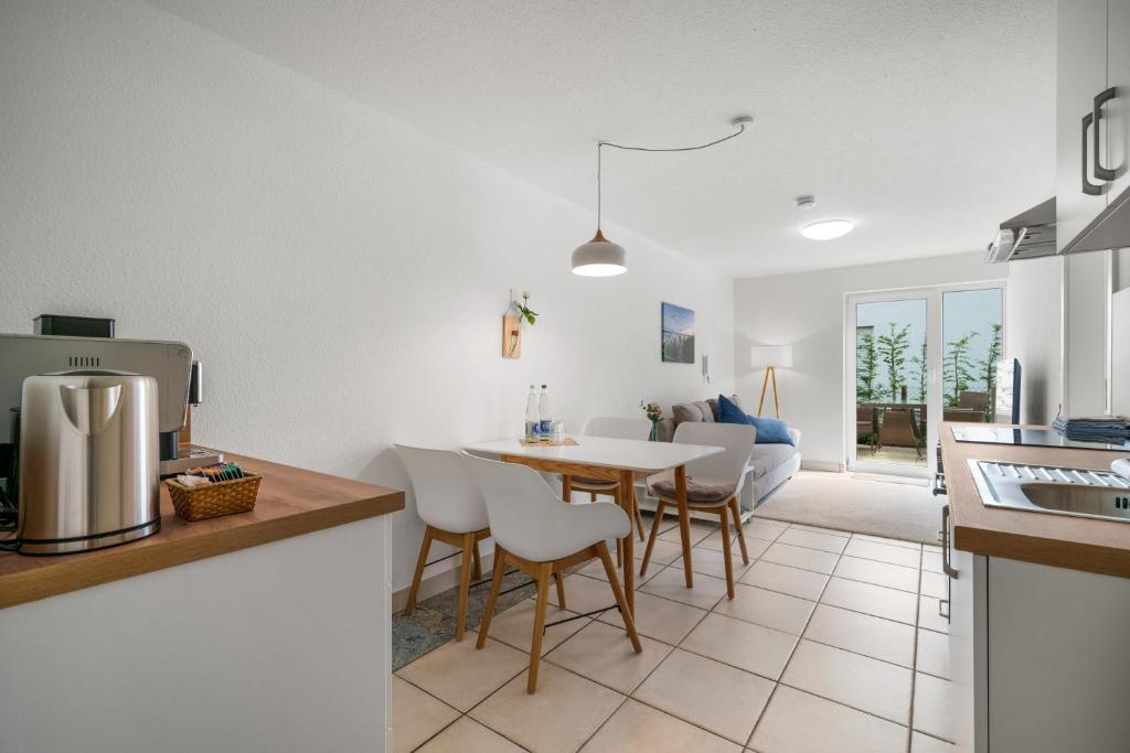 Ferienwohnung Atemholen am Bodensee 3/4 Schmalholzstraße, 88048 Friedrichshafen