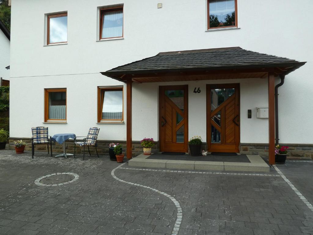 Ferienwohnung Auel Dr.-Klausener-Str.46, 53518 Adenau