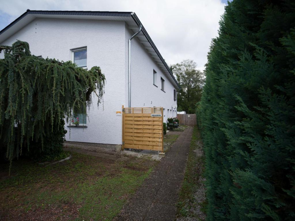 Appartement Ferienwohnung auf dem Kore 36 Ludwigsthaler Straße 66459 Kirkel