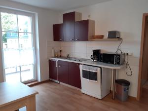 Appartement Ferienwohnung - August-Bebel-Str. 19 August-Bebel-Str. 19 EG 09376 Oelsnitz Saxe