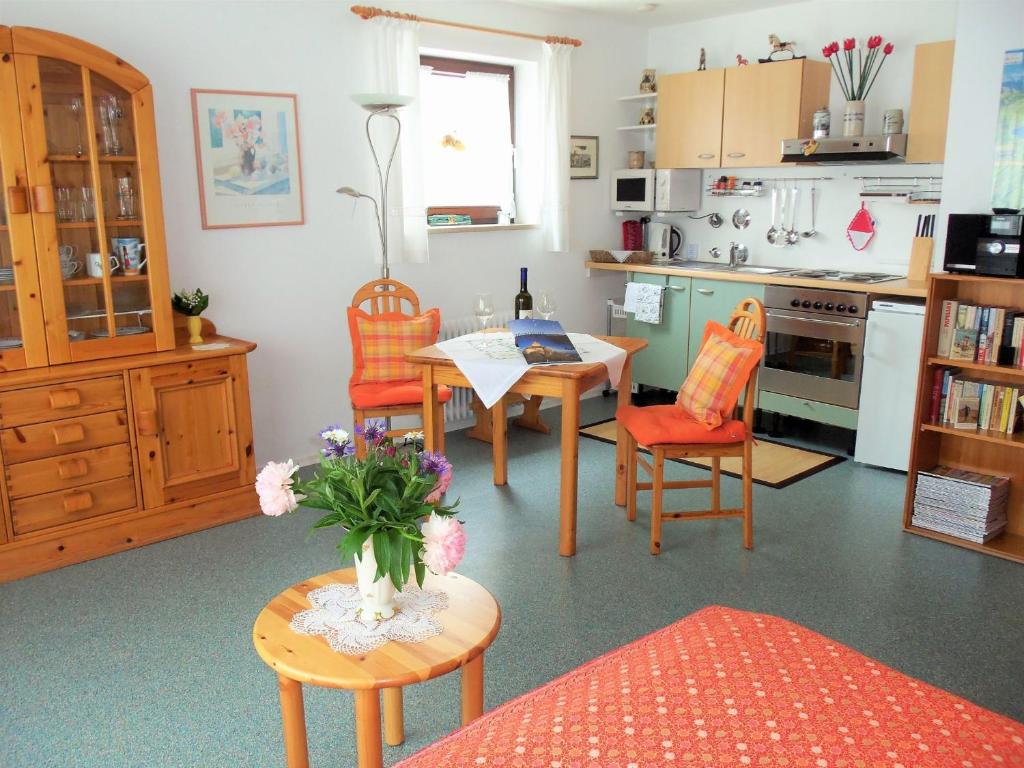 Appartement Ferienwohnung Beim Ödenstein Droste-Hülshoff-Weg 14 a 88709 Meersburg