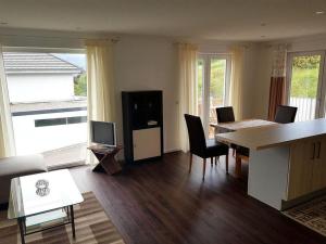 Appartement Ferienwohnung Bella Casa 45 Zum Schienerberg 78337 Öhningen Bade-Wurtemberg