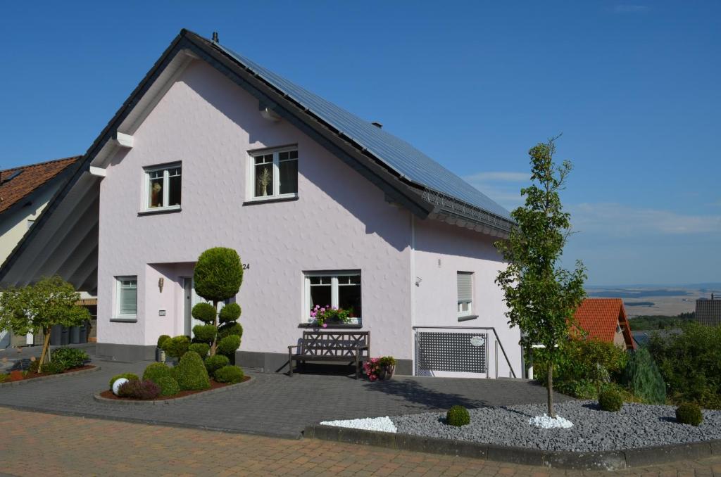 Ferienwohnung Bellerbergblick 24 Nachtigallenweg, 56729 Ettringen