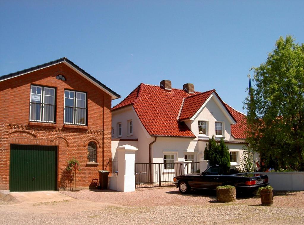 Ferienwohnung Bergstädt \ Rosenweg 9 a, 23769 Westerbergen