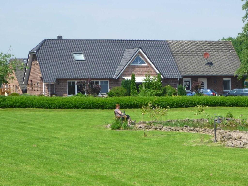 Ferienwohnung Birken Allee, 35181 Oldendorferstraße 83, 26835 Schwerinsdorf