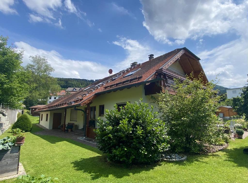 Ferienwohnung Böllatblick 13 Bitzestraße, 72336 Balingen