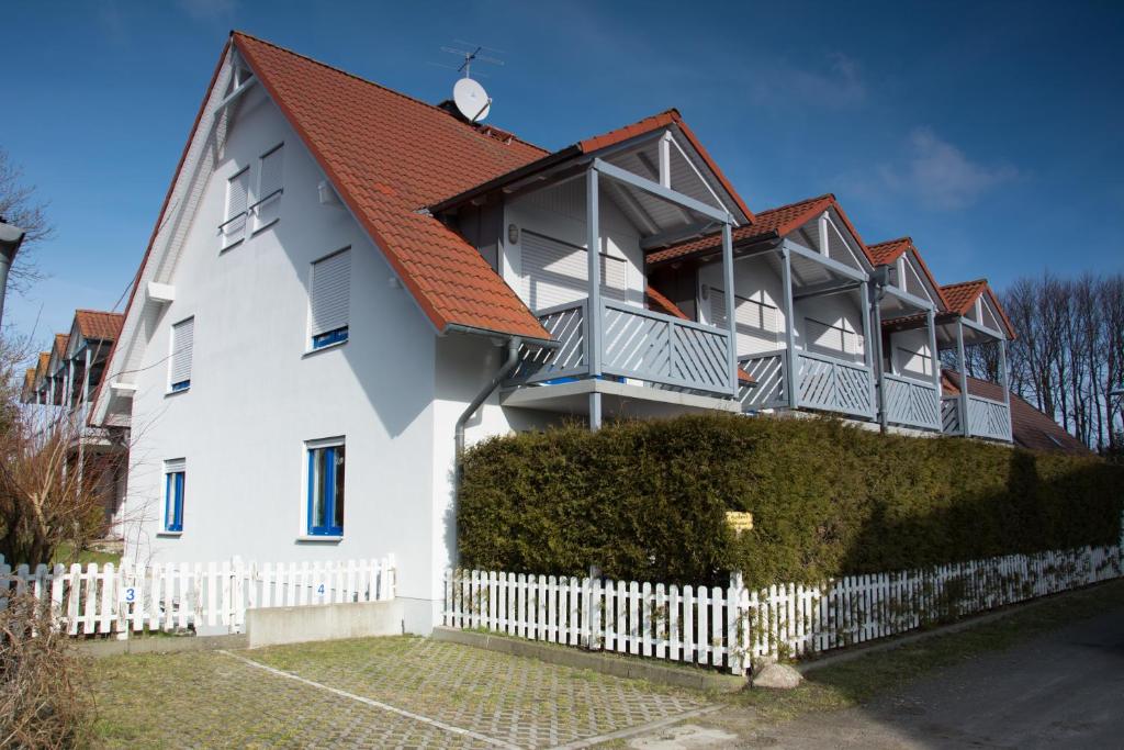 Ferienwohnung Breege 23 Hochzeitsberg EG / App. 4, 18556 Breege