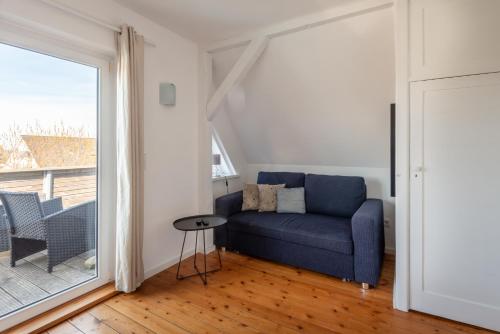 Ferienwohnung BROMBEERE mit großem Garten und Balkon