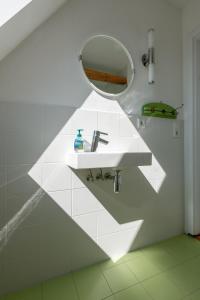 Ferienwohnung BROMBEERE mit großem Garten und Balkon