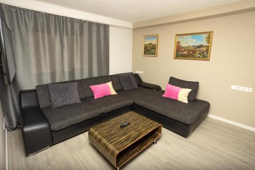 Ferienwohnung Burgblick im Neuffener Tal mit Sauna und Wallbox