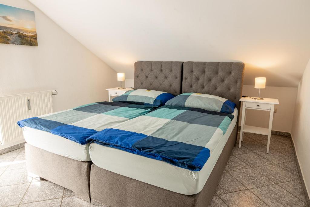 Ferienwohnung Burghausen Mauerberger Straße 6, 1. Etage, 84579 Unterneukirchen