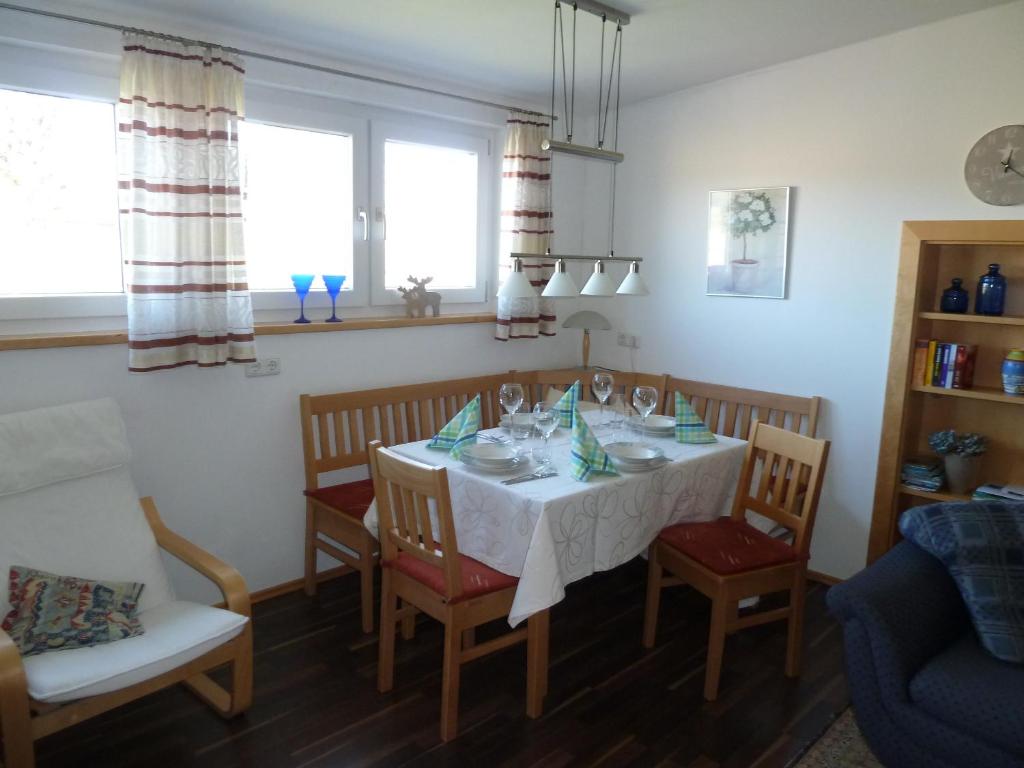 Ferienwohnung Dachs Habischrieder Str. 16, 94239 Zachenberg