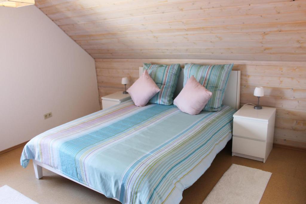 Ferienwohnung Deichblick Birnbaum 50, 91466 Gerhardshofen