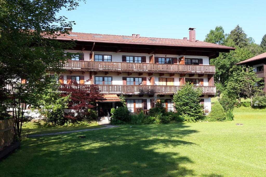 Ferienwohnung Dillmann Spitzsteinstraße 40, 83229 Sachrang