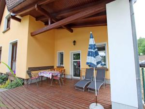 Ferienwohnung direkt am See Feldbe
