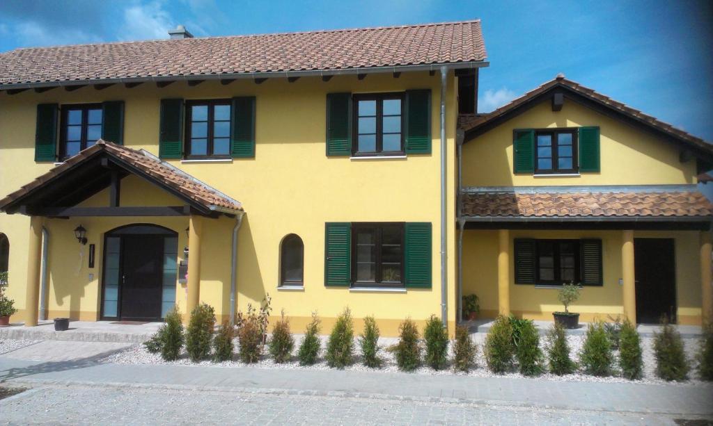 Ferienwohnung Emmert Landshut Chemnitzer Straße 15 a, 84036 Landshut