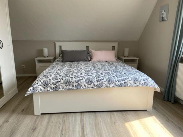 Ferienwohnung Eulennest 11 Bergstraße, 57489 Drolshagen