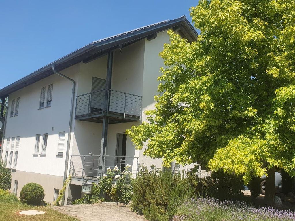 Ferienwohnung Feierabend Weinstraße, 79235 Vogtsburg im Kaiserstuhl