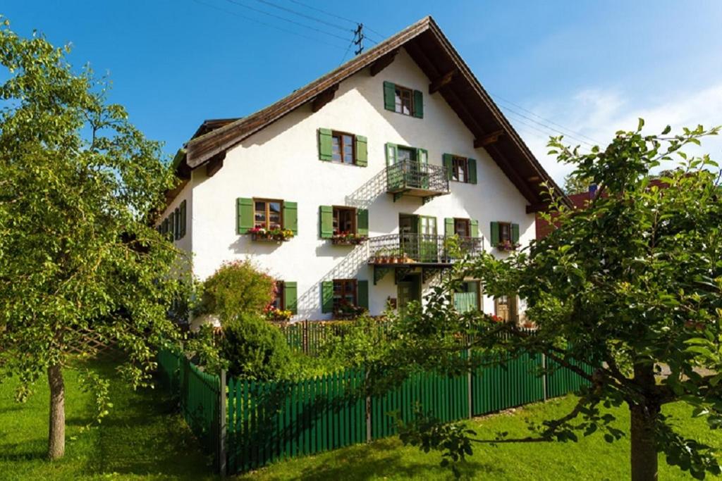 Appartement Ferienwohnung Filser Dorfstraße 4 82497 Unterammergau