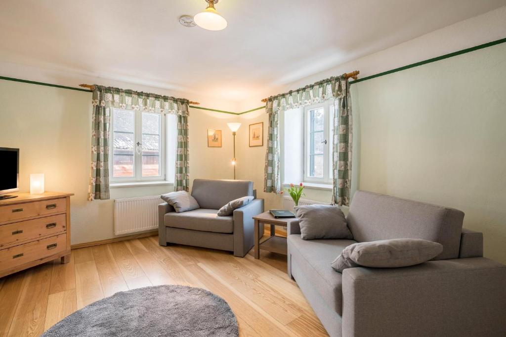 Ferienwohnung Försterstüberl Hohenberg 2, 82402 Seeshaupt