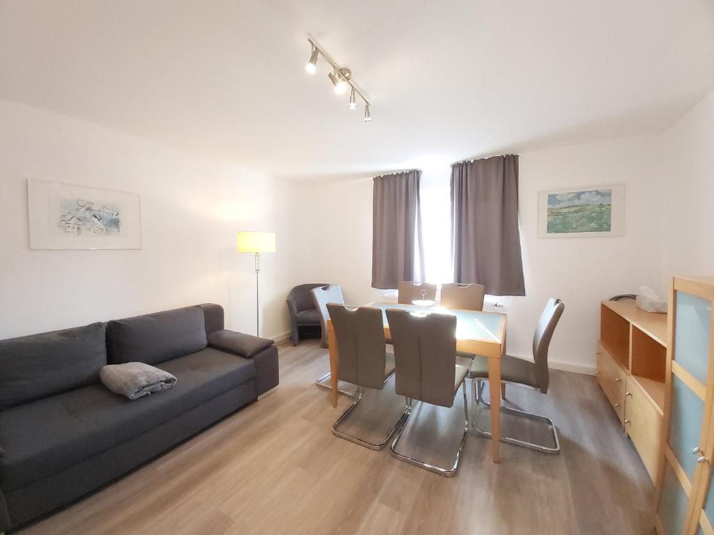 Appartement Ferienwohnung Friedrich Ulrich Grünewaldstraße 4 1. OG Links 38300 Wolfenbüttel