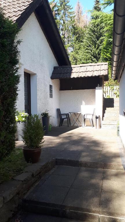Ferienwohnung Fuchs & Hase Gerlachstraße 12 Anliegerwohnung, 53949 Kronenburg
