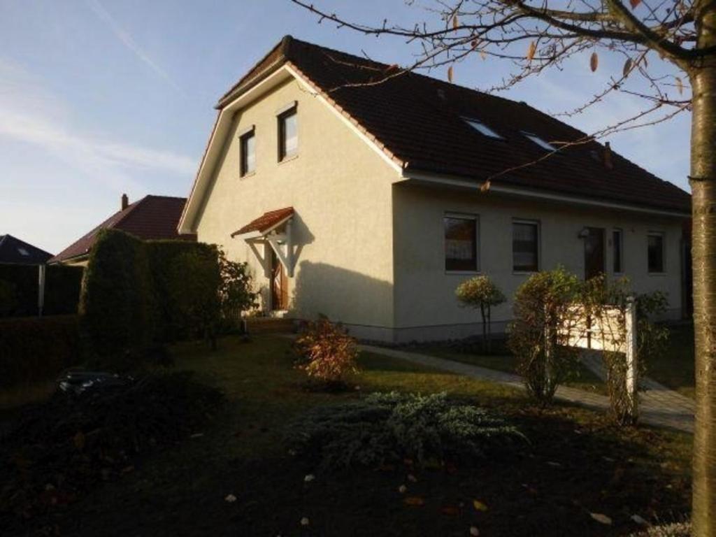 Appartement Ferienwohnung für 2 Personen 2 Kinder ca 60 m in Sassnitz, Ostseeküste Deutschland Rügen Windberg 9 18546 Sassnitz