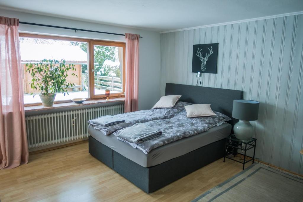 ferienwohnung Gabriele 32 Storchenstraße, 83471 Schönau am Königssee