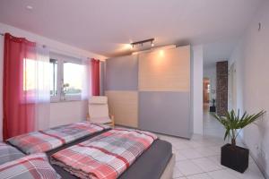 Appartement Ferienwohnung Gartenblick an der Mainschleife 28 Am Seewasen 97359 Schwarzach am Main Bavière