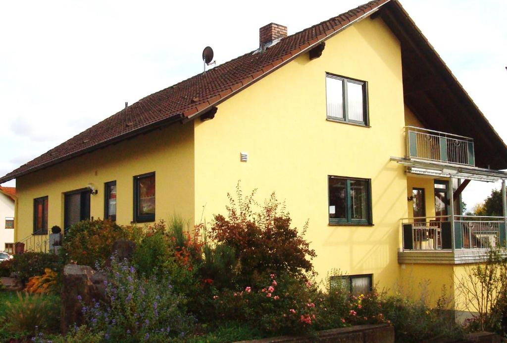 Ferienwohnung Glückstein 31 Kleineibstädter Straße, 97633 Großeibstadt