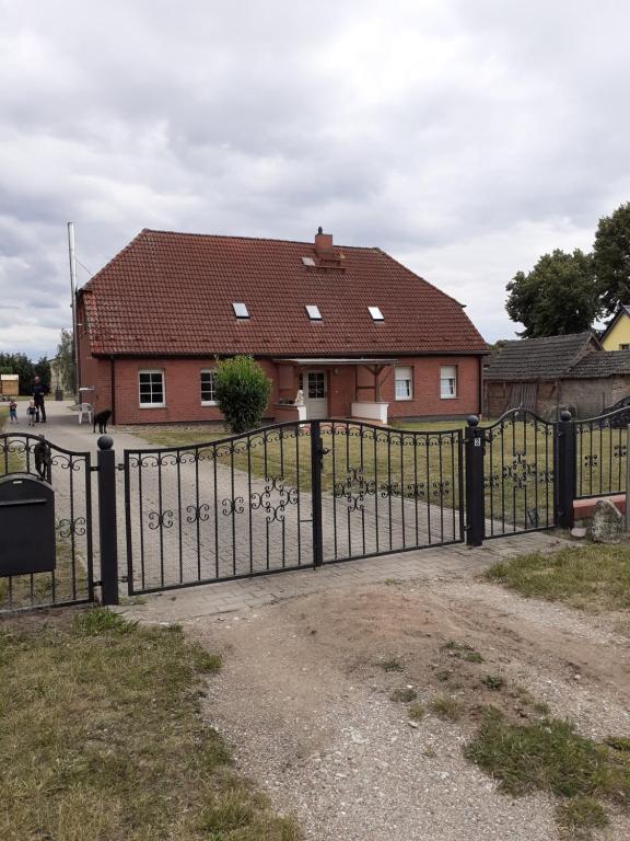 Ferienwohnung Gollmitz Horster Straße 2 Ebenerdig, 17291 Gollmitz