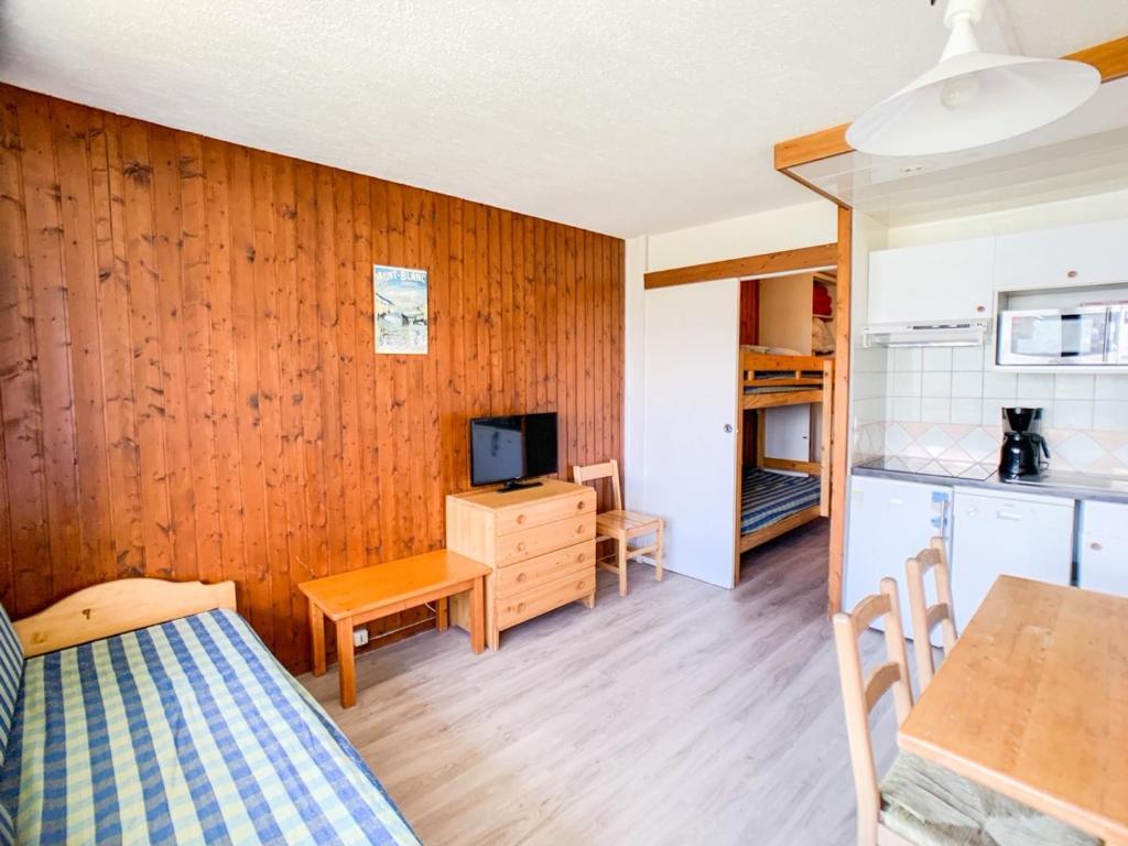 Ferienwohnung Görtz Nr 2 mit Balkon 23769 Neue Tiefe Fehmarn