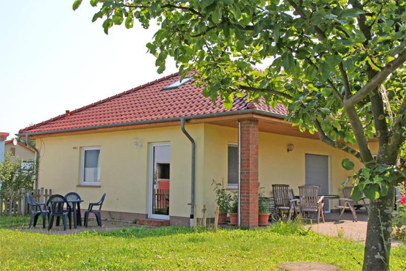 Appartement Ferienwohnung Gro_ Quassow SEE 7841 Groß Quassow 41e 17237 Userin