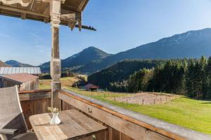 Appartement Ferienwohnung Guffertblick Berg 4 1/3 83676  Jachenau Bavière