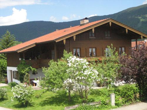 Appartement Ferienwohnung Gundi Scheurl - Chiemgau Karte Kreuzbaumstraße 31 83334 Inzell Bavière