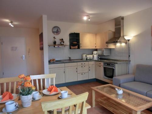 Ferienwohnung H 12
