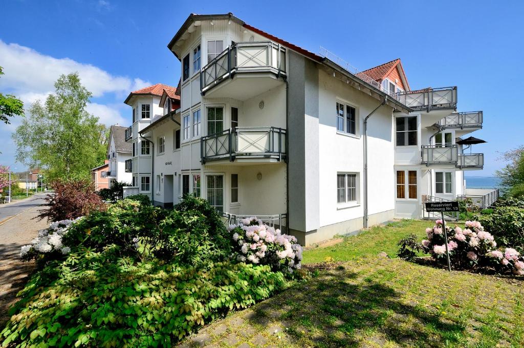 Appartement Ferienwohnung Hafenglück, Villa Vilmblick 13 Hafenstraße 1. Etage 18581 Lauterbach