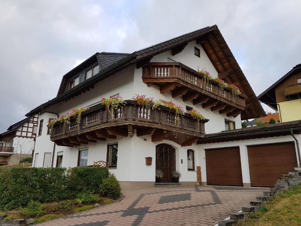 Appartement Ferienwohnung Haus Kapellenblick Karl-Hahne-Weg 59955 Winterberg