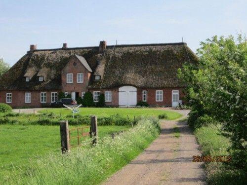 Ferienwohnung-Haus-luetje-wehr Ellerbüll  7, 25856  Hattstedtermarsch