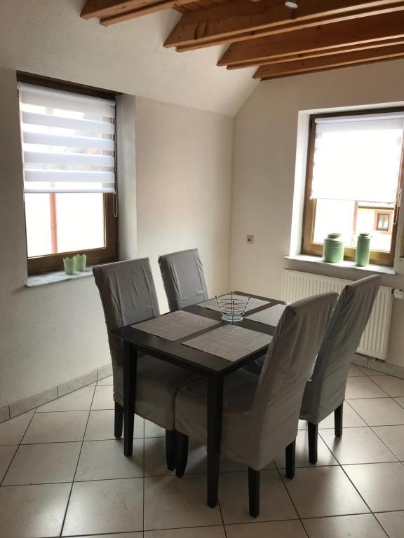 Appartement Ferienwohnung Haus Maja Speckgasse 9 97292 Holzkirchen