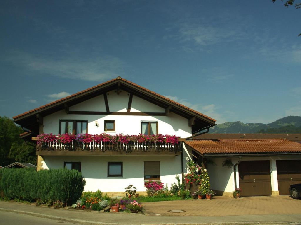 Ferienwohnung Haus Martin 1 Edelweißstraße, 87527 Sonthofen