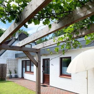 Ferienwohnung-Heinke-Urlaub-in-Tating-nahe-St-Peter-Ording